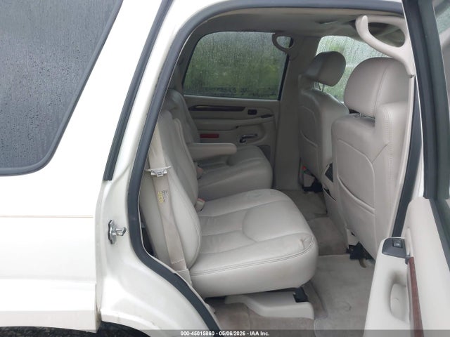 45015860 :رقم المزاد ، 1GYEK63N75R208240 vin ، 2005 Cadillac Escalade Standard مزاد بيع