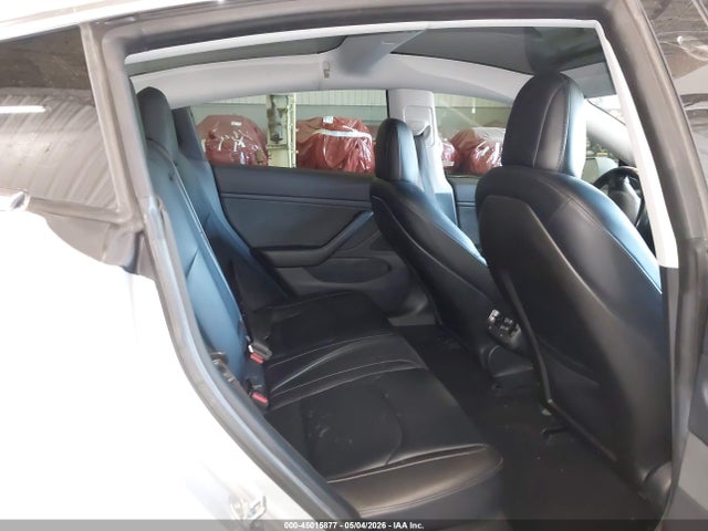 Tesla Model 3 Long Range/mid Range 2018 5YJ3E1EA8JF011594 Image 8