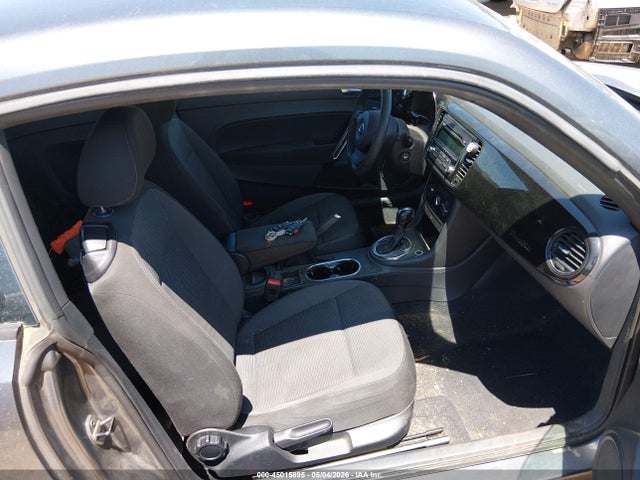 45015895 :رقم المزاد ، 3VWF17AT5EM641039 vin ، 2014 Volkswagen Beetle 1.8t Entry مزاد بيع