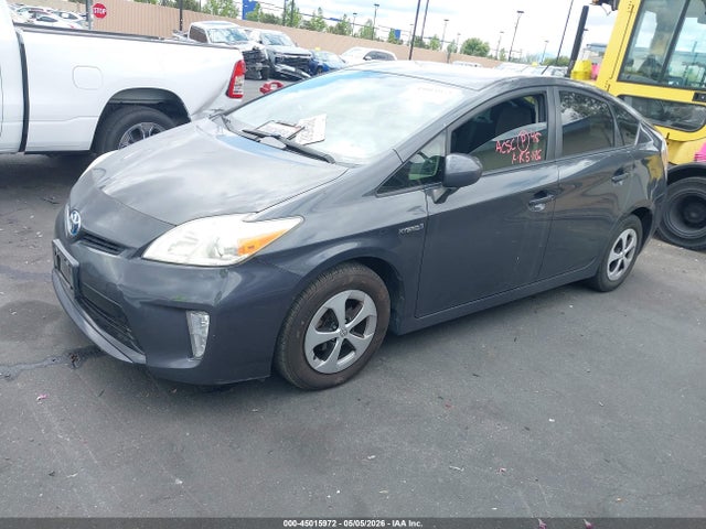 2015 Toyota Prius Three მანქანა იყიდება აუქციონზე, vin: JTDKN3DU8F0394896, აუქციონის ნომერი: 45015972