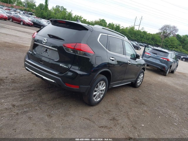 2017 Nissan Rogue Sv მანქანა იყიდება აუქციონზე, vin: 5N1AT2MV5HC752540, აუქციონის ნომერი: 45015985