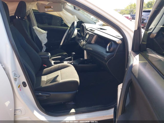 Продажа на аукционе авто 2015 Toyota Rav4 Xle, vin: JTMRFREV7FJ028167, номер лота: 45015987