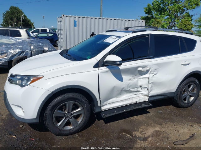 Продажа на аукционе авто 2015 Toyota Rav4 Xle, vin: JTMRFREV7FJ028167, номер лота: 45015987