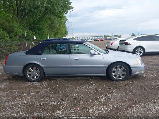 2006 Cadillac Dts Standard მანქანა იყიდება აუქციონზე, vin: 1G6KD57Y96U125458, აუქციონის ნომერი: 45016004