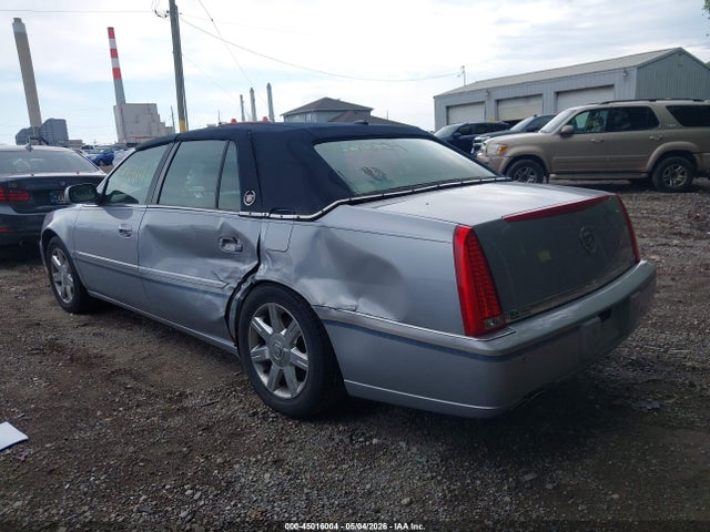 2006 Cadillac Dts Standard მანქანა იყიდება აუქციონზე, vin: 1G6KD57Y96U125458, აუქციონის ნომერი: 45016004