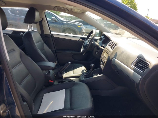 Продаж на аукціоні авто 2013 Volkswagen Jetta 2.5l Se, vin: 3VWBP7AJ8DM401915, номер лоту: 45016014