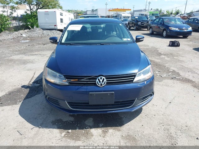 Продаж на аукціоні авто 2013 Volkswagen Jetta 2.5l Se, vin: 3VWBP7AJ8DM401915, номер лоту: 45016014