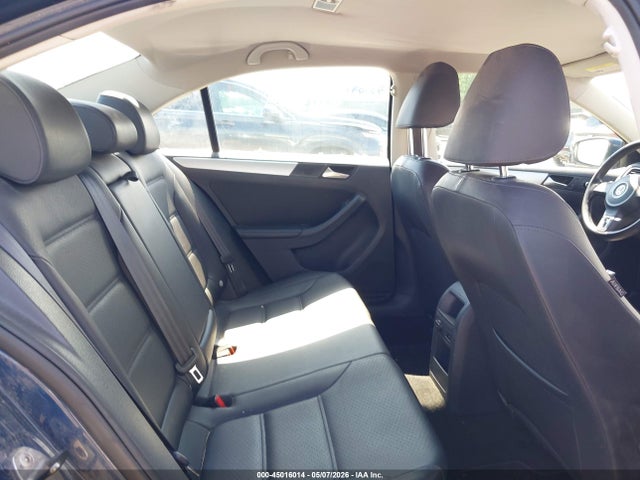 Продаж на аукціоні авто 2013 Volkswagen Jetta 2.5l Se, vin: 3VWBP7AJ8DM401915, номер лоту: 45016014