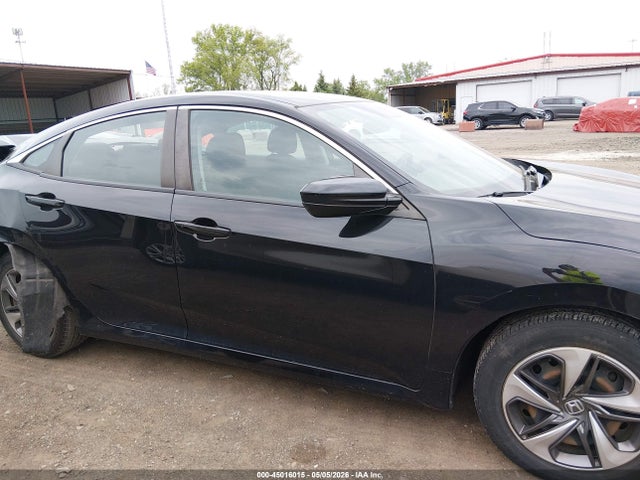 Продажа на аукционе авто 2019 Honda Civic Lx, vin: 19XFC2F6XKE029444, номер лота: 45016015