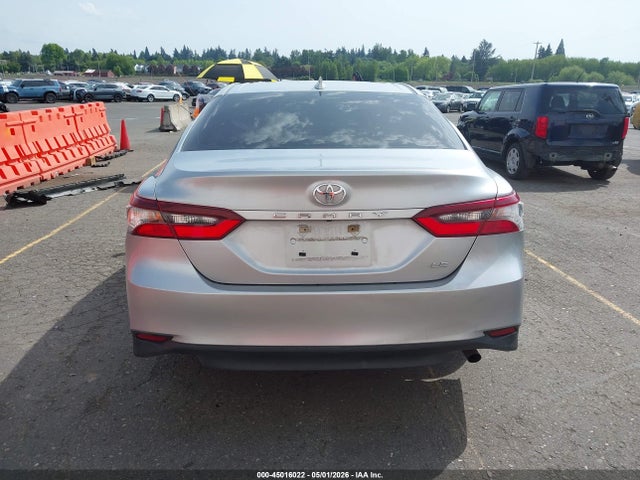 4T1C11AK1NU694175 Toyota CAMRY LE