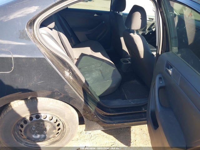 45016034 :رقم المزاد ، 3VW2K7AJ1BM079307 vin ، 2011 Volkswagen Jetta 2.0l S مزاد بيع