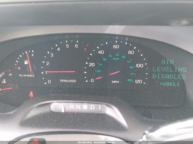 Продажа на аукционе авто 1997 Lincoln Continental, vin: 1LNLM97V3VY652042, номер лота: 45016042