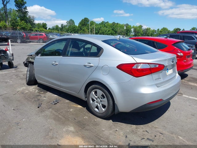 Aukcja sprzedaży 2016 Kia Forte Lx, vin: KNAFK4A65G5492260, numer aukcji: 45016043