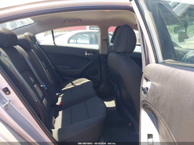 Aukcja sprzedaży 2016 Kia Forte Lx, vin: KNAFK4A65G5492260, numer aukcji: 45016043