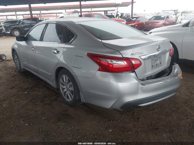 Продаж на аукціоні авто 2017 Nissan Altima 2.5 S, vin: 1N4AL3AP3HC272096, номер лоту: 45016069