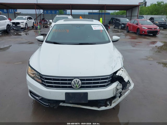 Aukcja sprzedaży 2017 Volkswagen Passat 1.8t Se, vin: 1VWBT7A35HC013125, numer aukcji: 45016078