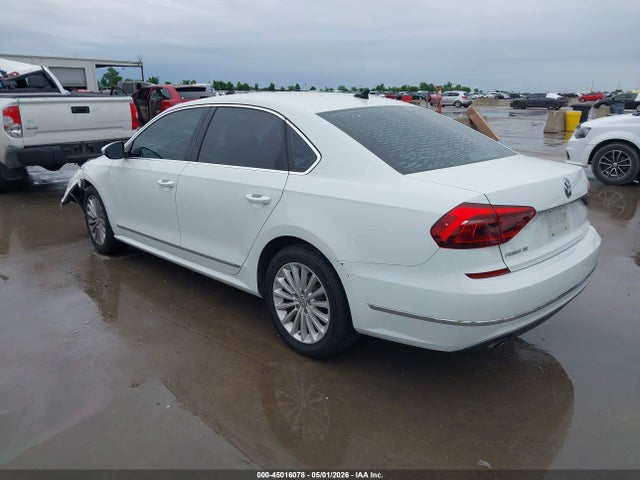 Aukcja sprzedaży 2017 Volkswagen Passat 1.8t Se, vin: 1VWBT7A35HC013125, numer aukcji: 45016078