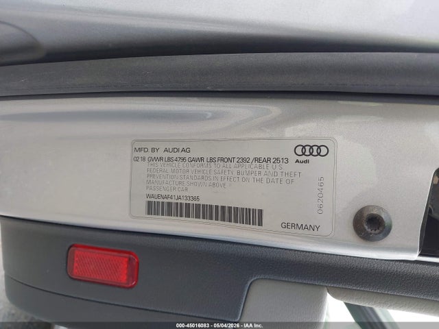 Audi A4 2.0t Premium/2.0t Tech Premium 2018 WAUENAF41JA133365 Image 9
