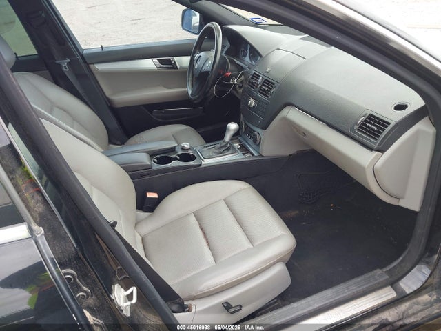 2008 Mercedes-benz C 300 Luxury/sport მანქანა იყიდება აუქციონზე, vin: WDDGF54X58R034661, აუქციონის ნომერი: 45016098