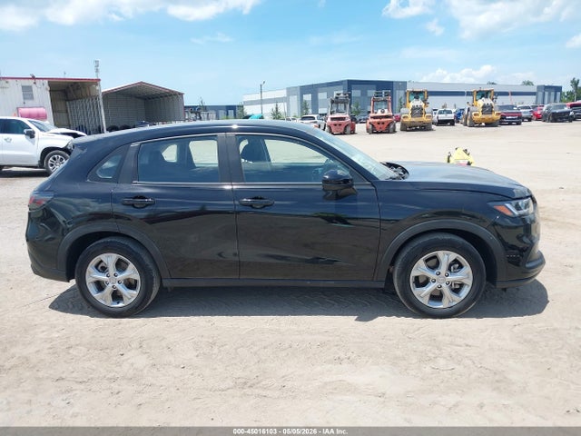Продажа на аукционе авто 2024 Honda Hr-v 2wd Lx, vin: 3CZRZ1H36RM750038, номер лота: 45016103
