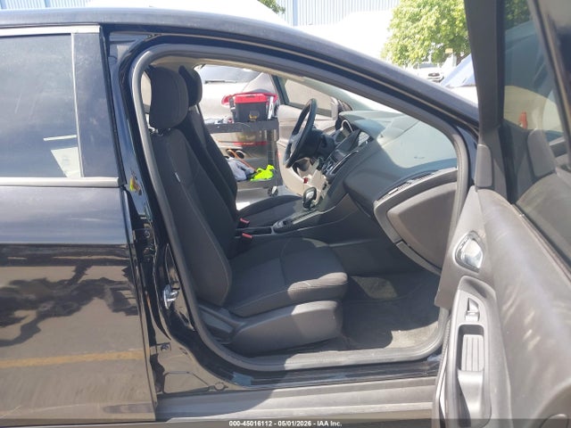 1FADP3M21JL285453 Ford FOCUS SEL