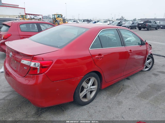 Toyota CAMRY SE 2014 4T1BF1FKXEU861834 Image 4