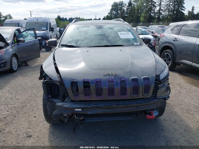1C4PJMBS6HW500951 Jeep Cherokee Trailhawk 4x4