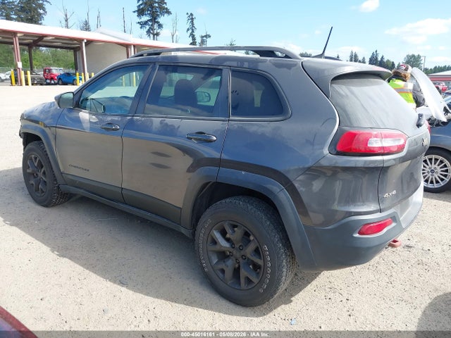 1C4PJMBS6HW500951 Jeep Cherokee Trailhawk 4x4