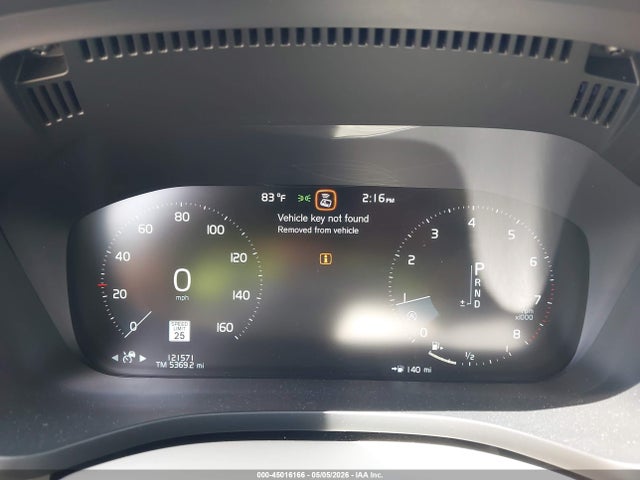45016166 :رقم المزاد ، LYVA22RL5JB105760 vin ، 2018 Volvo Xc60 T6 Inscription مزاد بيع