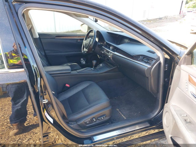45016170 :رقم المزاد ، JTHBK1GG0D2051857 vin ، 2013 Lexus Es 350 مزاد بيع