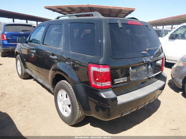 2011 Ford Escape Xlt მანქანა იყიდება აუქციონზე, vin: 1FMCU0D77BKB66804, აუქციონის ნომერი: 45016193