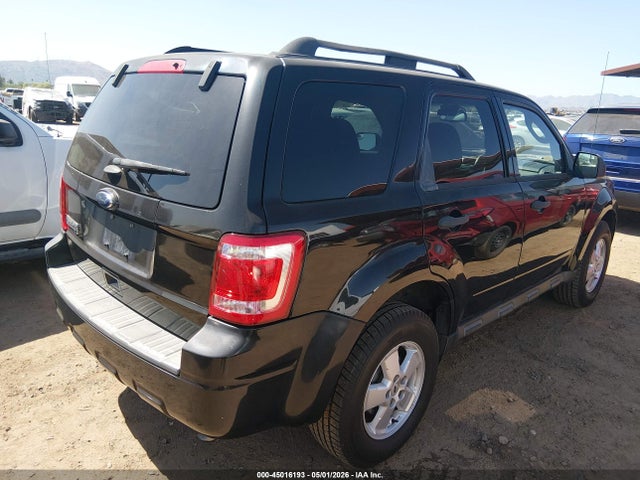 2011 Ford Escape Xlt მანქანა იყიდება აუქციონზე, vin: 1FMCU0D77BKB66804, აუქციონის ნომერი: 45016193