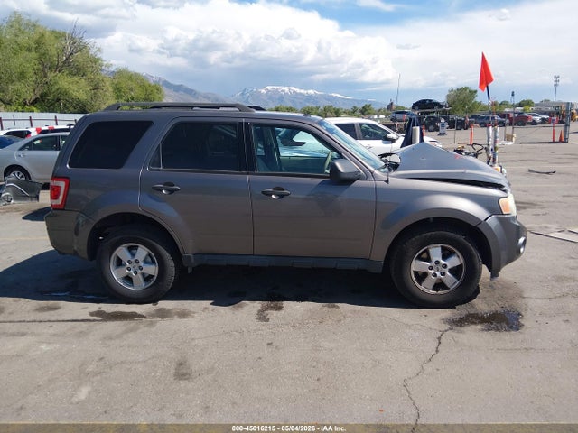 Продажа на аукционе авто 2010 Ford Escape Xlt, vin: 1FMCU9DGXAKB77010, номер лота: 45016215