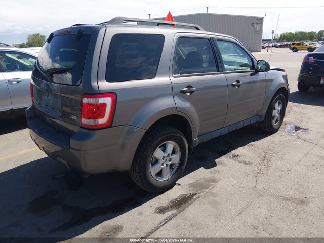 Продажа на аукционе авто 2010 Ford Escape Xlt, vin: 1FMCU9DGXAKB77010, номер лота: 45016215