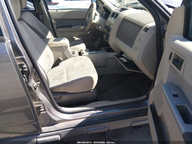 Продажа на аукционе авто 2010 Ford Escape Xlt, vin: 1FMCU9DGXAKB77010, номер лота: 45016215