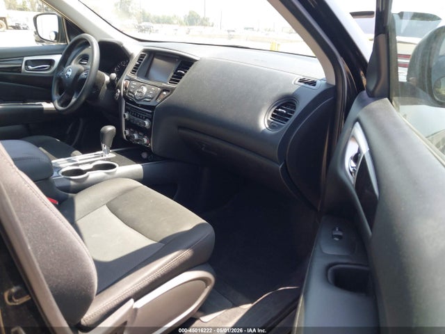 Auction sale of the 2020 Nissan Pathfinder S 2wd, vin: 5N1DR2AN1LC600621, lot number: 45016222