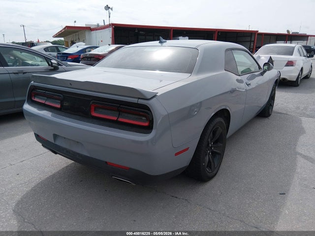 45016225 :رقم المزاد ، 2C3CDZAGXNH165191 vin ، 2022 Dodge Challenger Sxt مزاد بيع