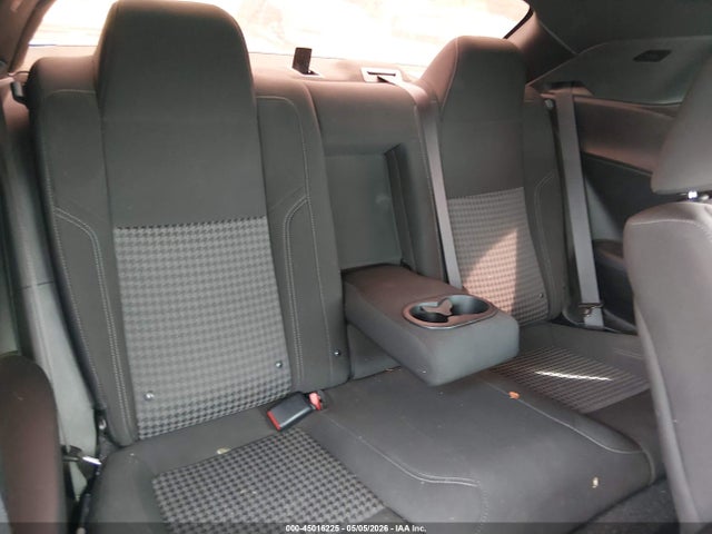 45016225 :رقم المزاد ، 2C3CDZAGXNH165191 vin ، 2022 Dodge Challenger Sxt مزاد بيع