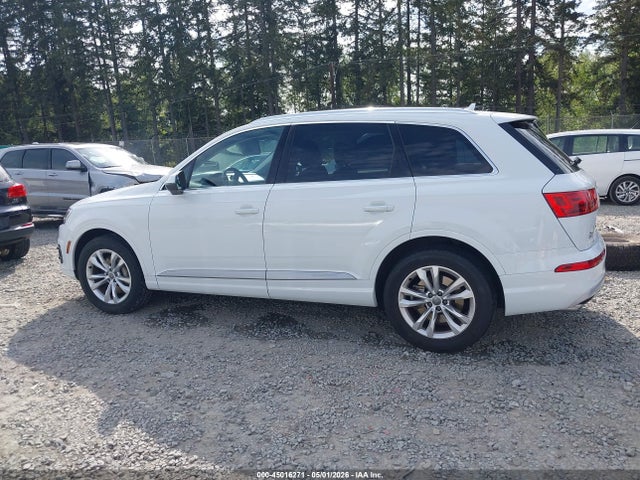 2017 Audi Q7 3.0t Premium მანქანა იყიდება აუქციონზე, vin: WA1AAAF77HD000359, აუქციონის ნომერი: 45016271