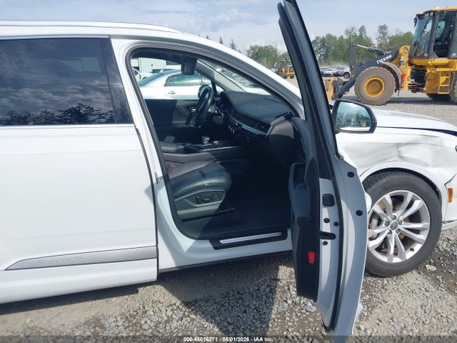 2017 Audi Q7 3.0t Premium მანქანა იყიდება აუქციონზე, vin: WA1AAAF77HD000359, აუქციონის ნომერი: 45016271