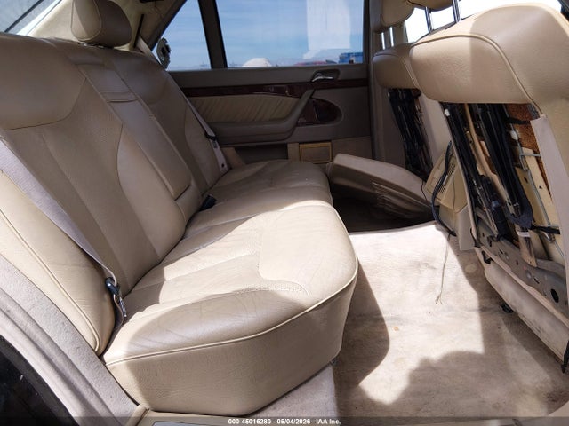 Продажа на аукционе авто 1998 Mercedes-benz S 500, vin: WDBGA51G8WA402256, номер лота: 45016280