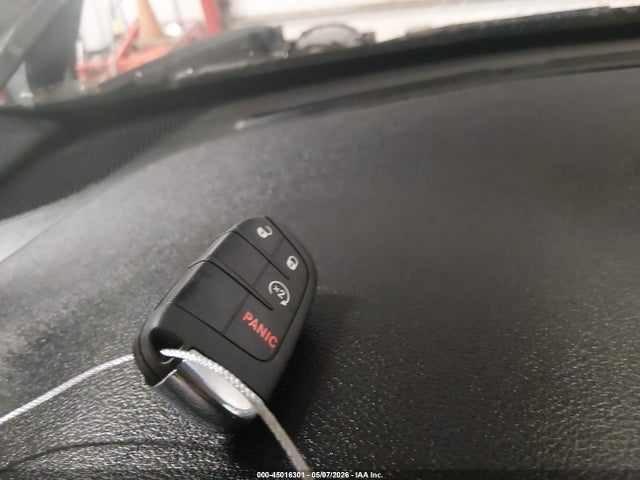 2018 Jeep Renegade Limited 4x4 მანქანა იყიდება აუქციონზე, vin: ZACCJBDB6JPG99390, აუქციონის ნომერი: 45016301