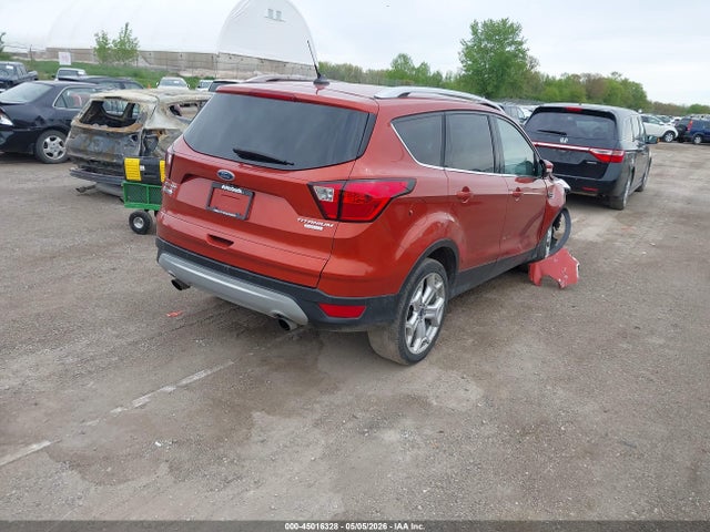Продаж на аукціоні авто 2019 Ford Escape Titanium, vin: 1FMCU0J9XKUB83056, номер лоту: 45016328