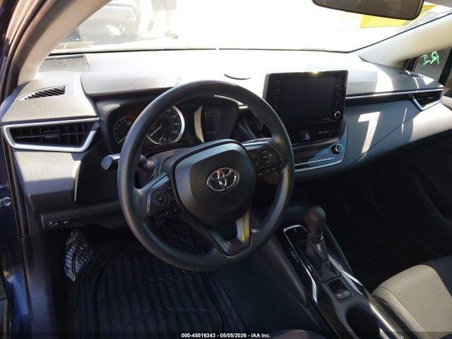 5YFEPMAE9NP287158 Toyota COROLLA LE