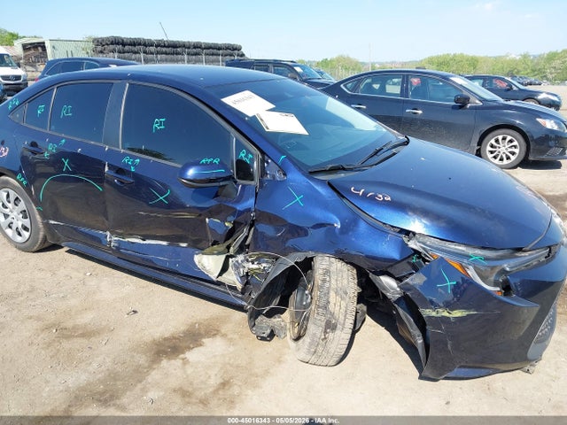5YFEPMAE9NP287158 Toyota COROLLA LE
