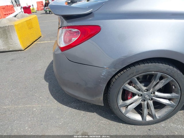 2011 Hyundai Genesis 3.8 Track მანქანა იყიდება აუქციონზე, vin: KMHHU6KH7BU051967, აუქციონის ნომერი: 45016348