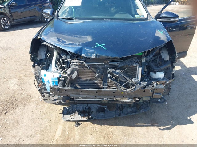 Toyota Rav4 Xle 2017 JTMRFREV5HD200634 Image 6