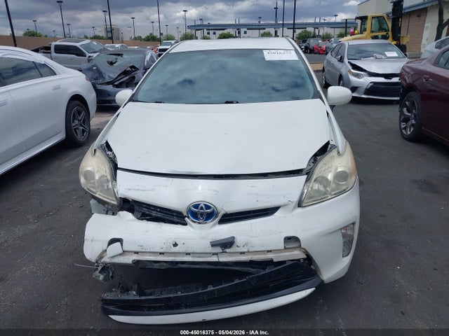 JTDKN3DU4E1787402 Toyota Prius Three