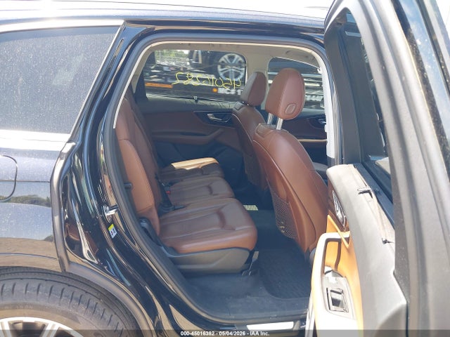 Продажа на аукционе авто 2018 Audi Q7 3.0t Premium, vin: WA1LAAF75JD014498, номер лота: 45016382