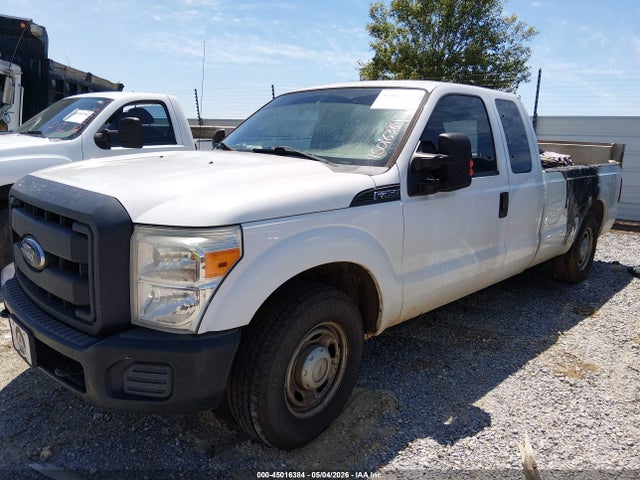 45016384 :رقم المزاد ، 1FT7X3A60DEB52495 vin ، 2013 Ford F-350 Xl مزاد بيع